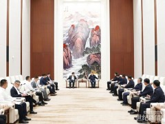 事關(guān)新能源等領(lǐng)域！溫樞剛會(huì)見(jiàn)正泰集團(tuán)董事長(zhǎng)南存輝